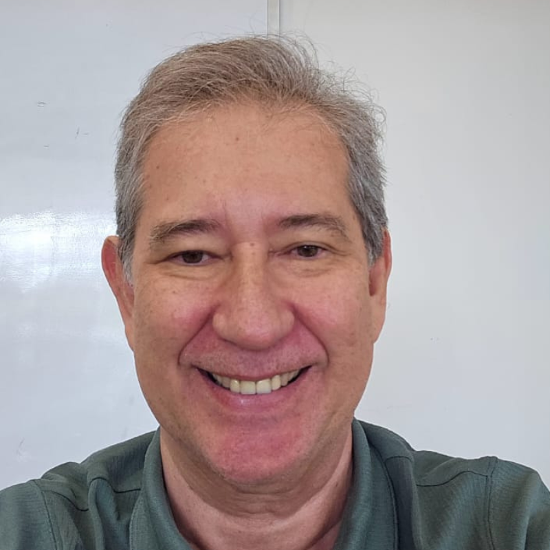 Alvaro Correia 